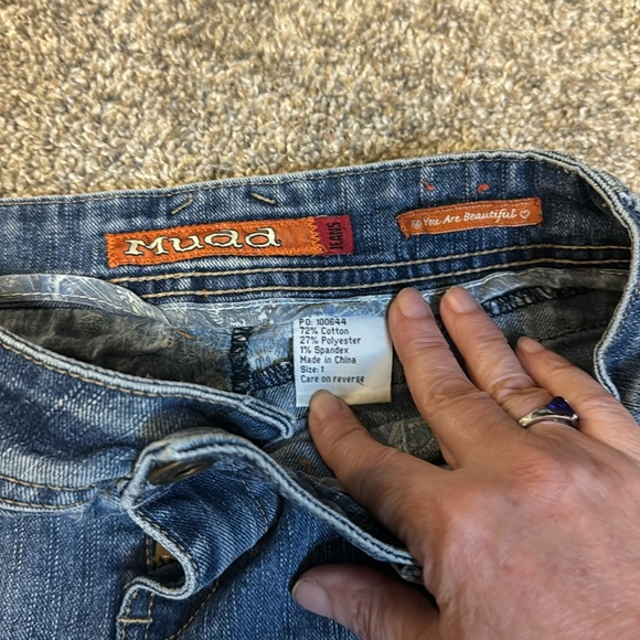 Mudd Jeans mini Jean skirt. Size 1 - Picture 6 of 7